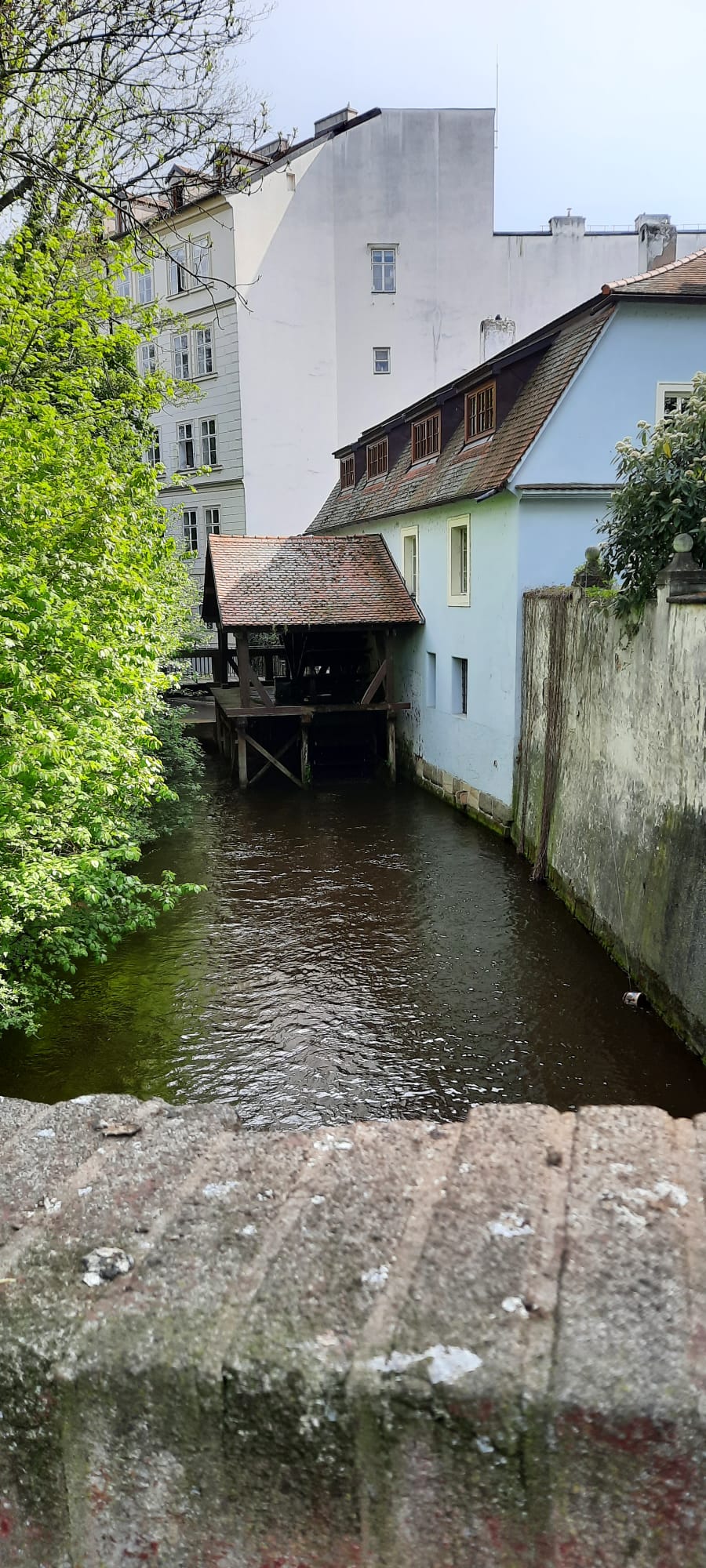 Vodni kanal na Kampe